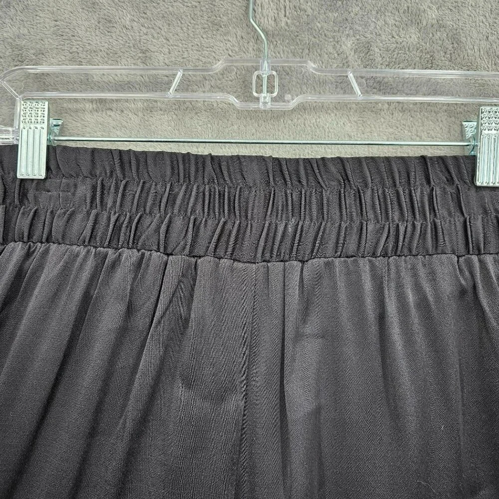 1 State On Point Satin Shorts S Black Flat Front Elastic Waist Zip High Rise New